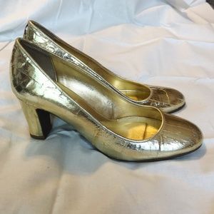 J Crew Gold Crinkle Leather Block Heel - 7